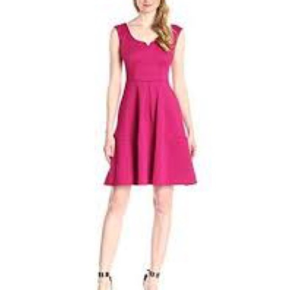 Dresses & Skirts - Magenta Pink Sweetheart Neckline Mini Dress Size 10